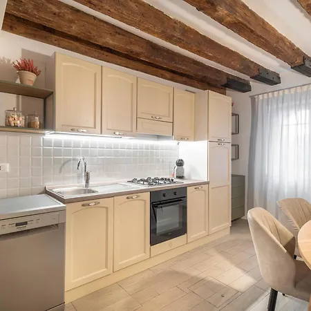 דירה L'eclat Du Jardin R&r ונציה